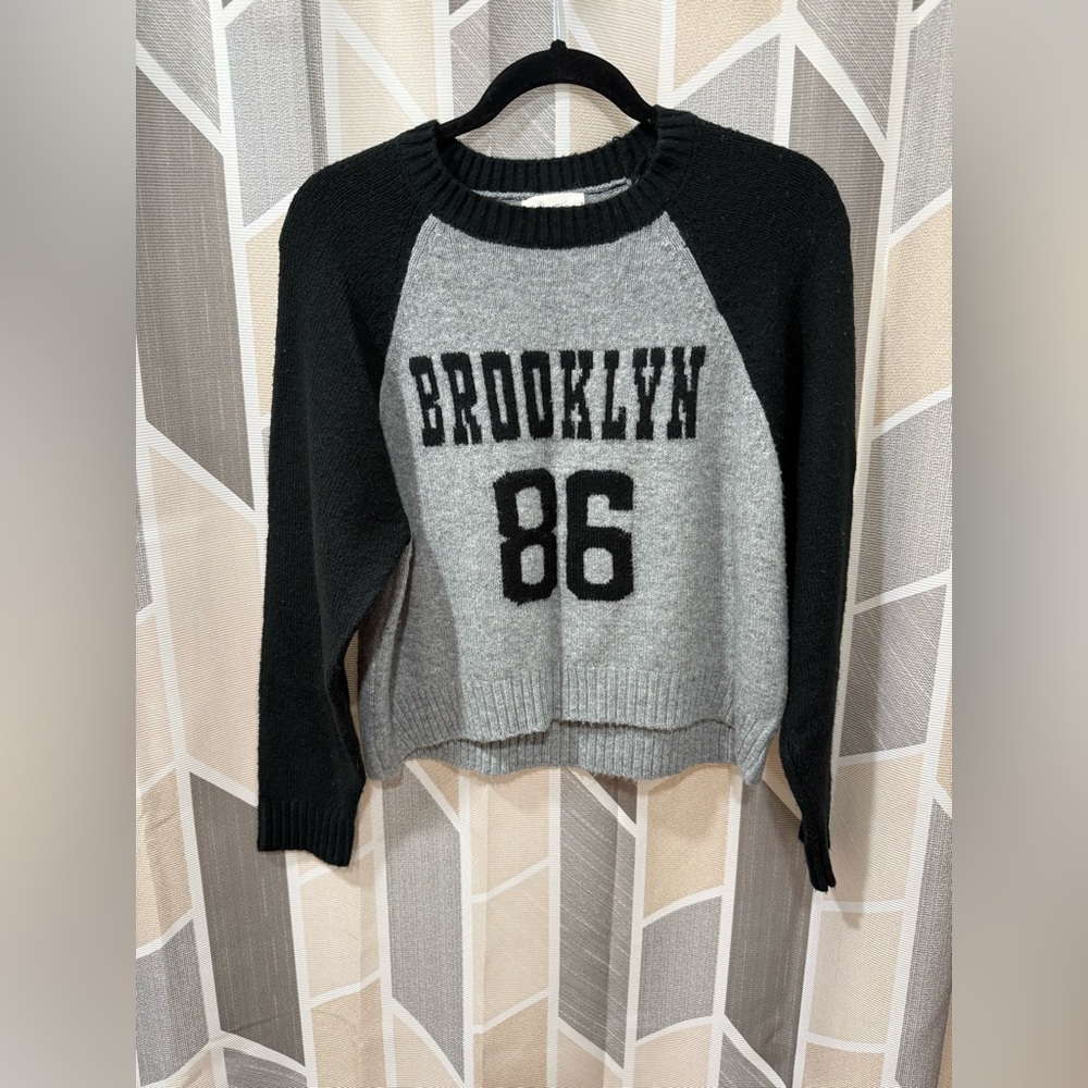Women's Brooklyn 86 Crew Neck Sweater in Black and Gray